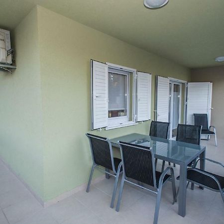 Arena Apartment 5-Stars Premium-Accommodation Макарска Экстерьер фото