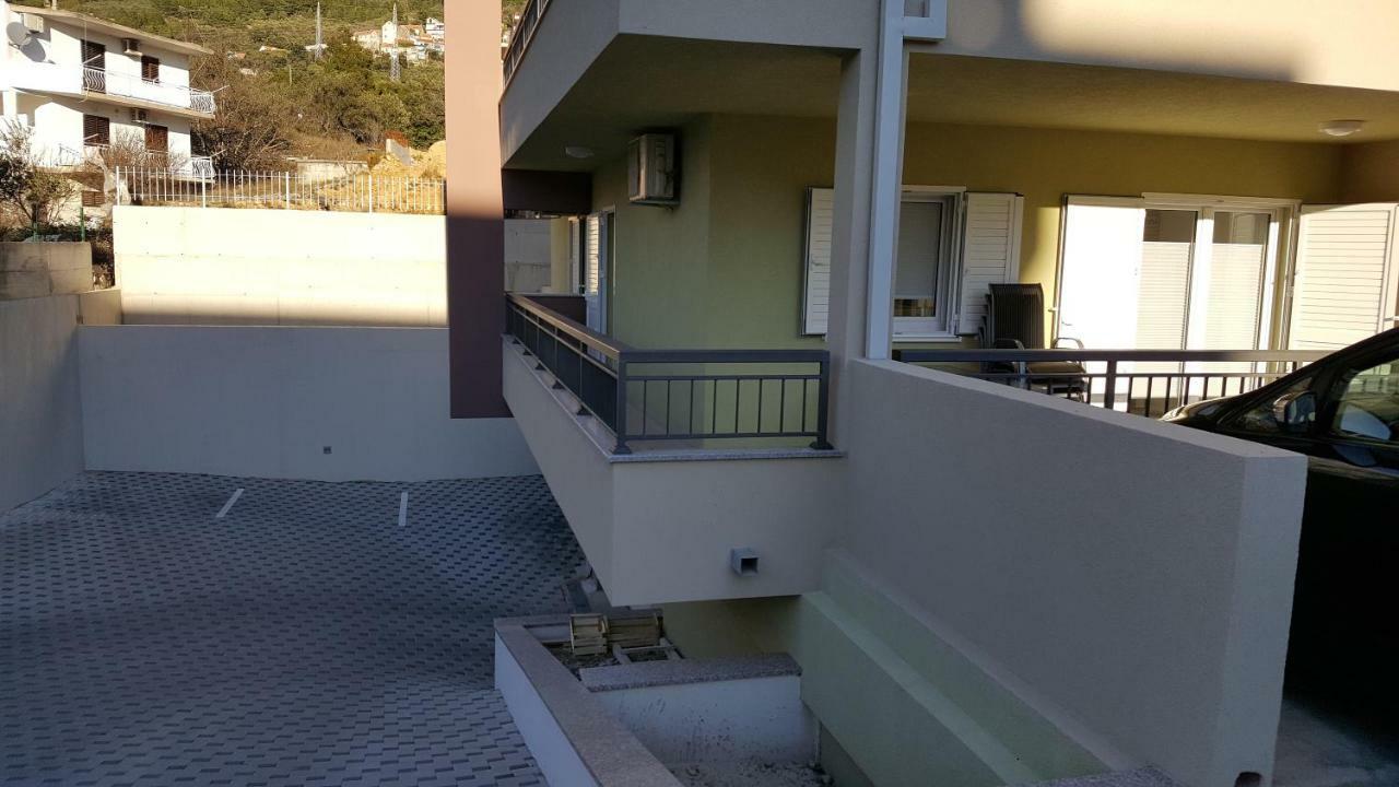 Arena Apartment 5-Stars Premium-Accommodation Макарска Экстерьер фото