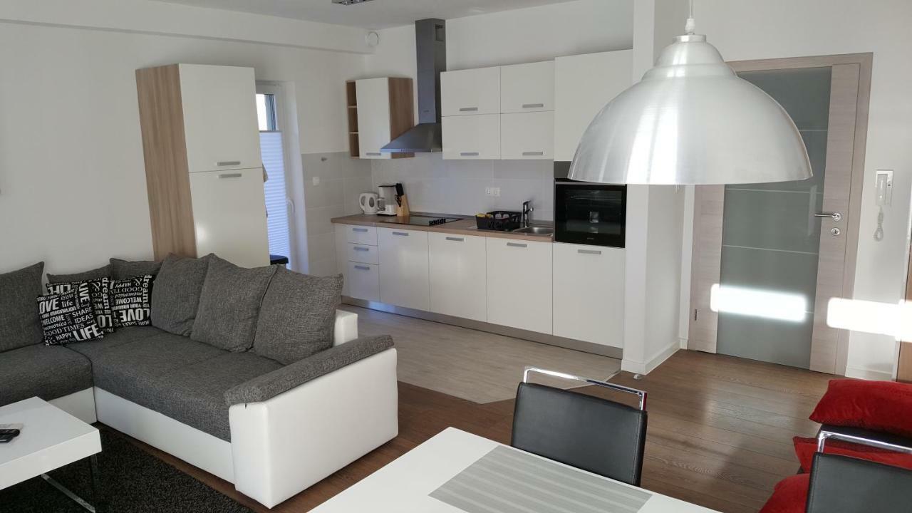 Arena Apartment 5-Stars Premium-Accommodation Макарска Экстерьер фото