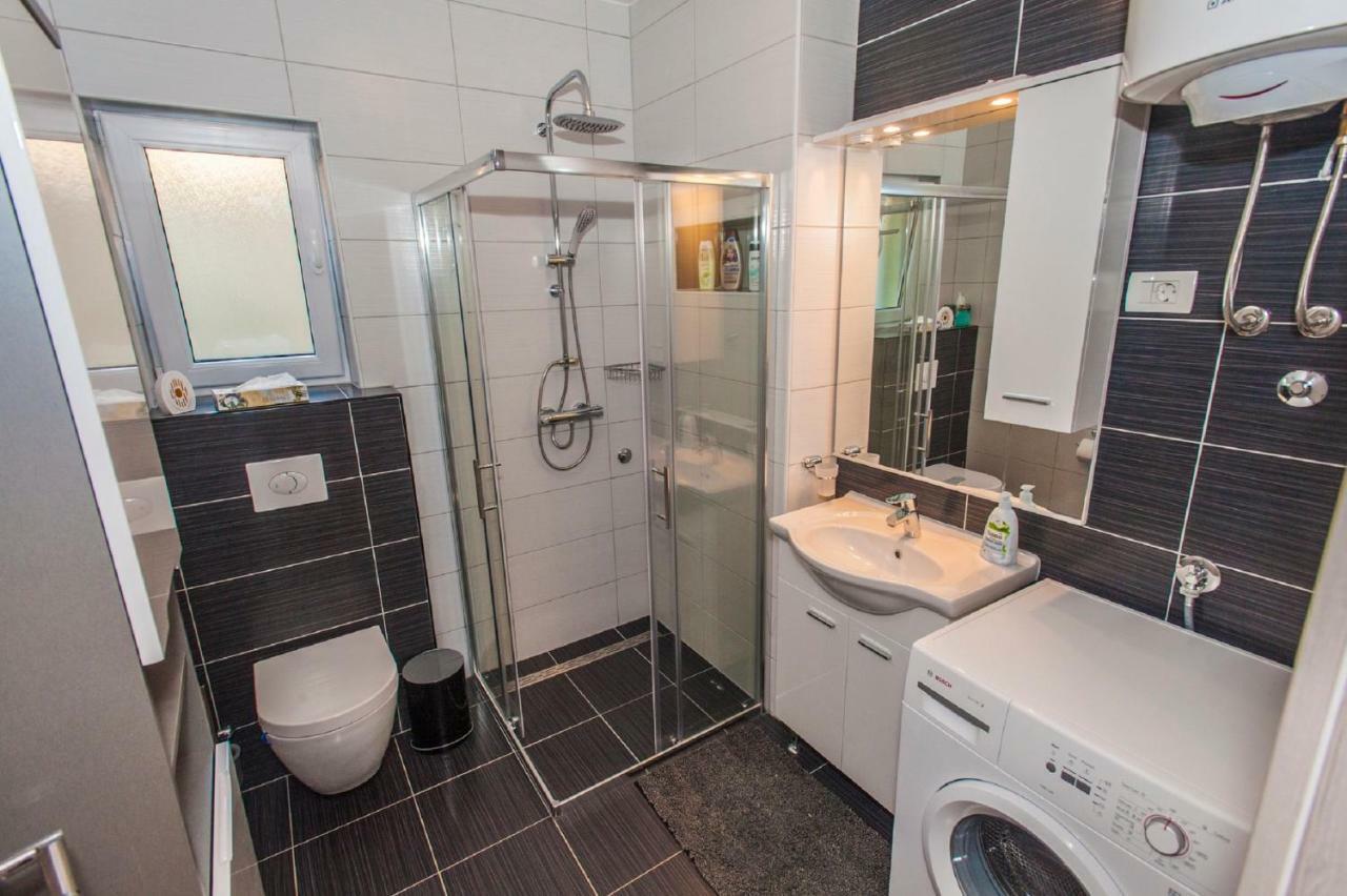 Arena Apartment 5-Stars Premium-Accommodation Макарска Экстерьер фото